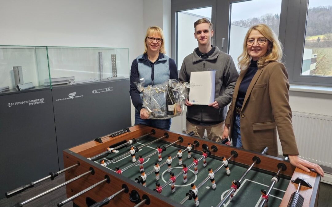 Profivertrag unterschrieben…